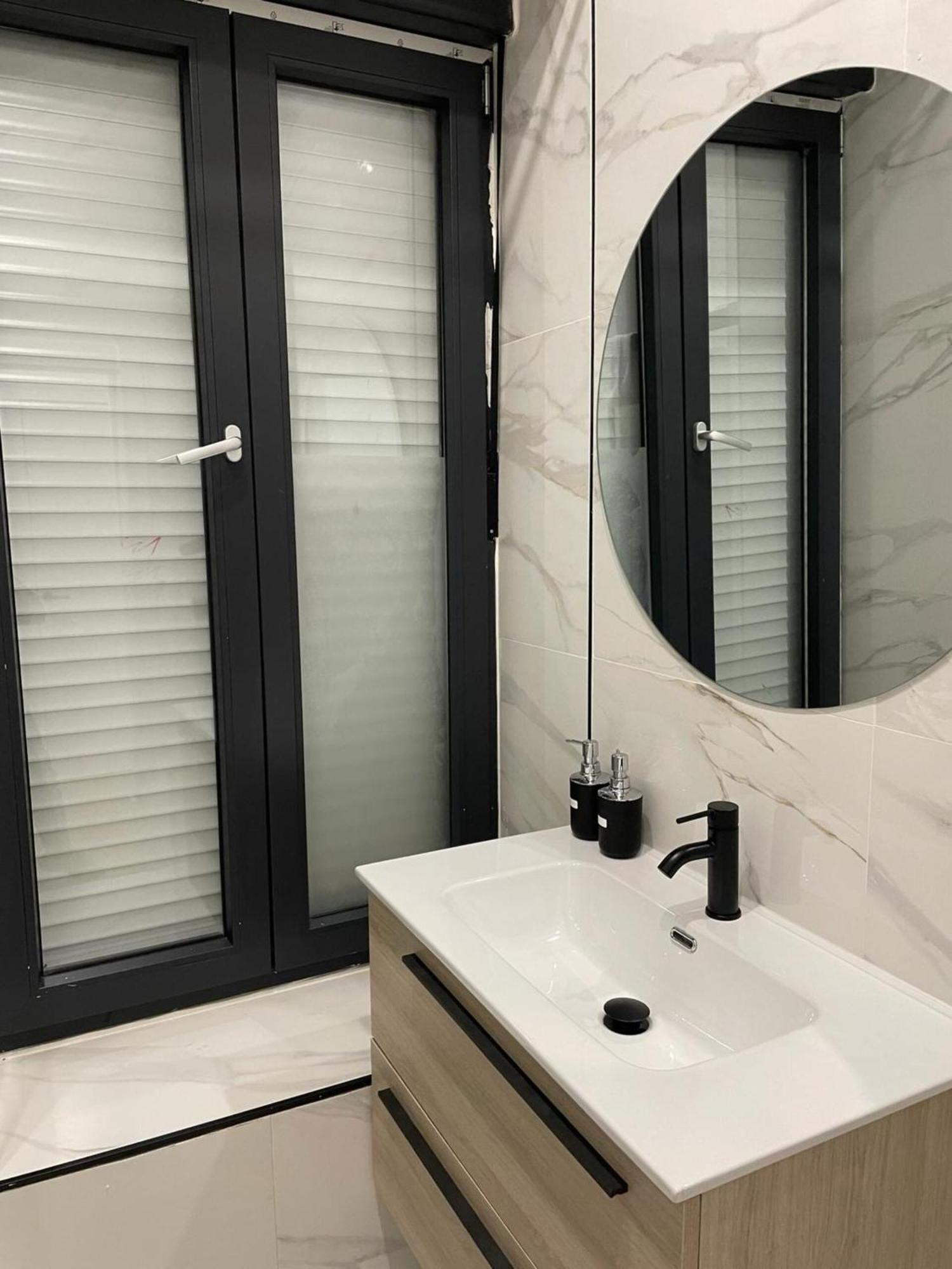 U1 Ap Nuevo, Bien Comunicado Madrid Centro Apartment Ngoại thất bức ảnh